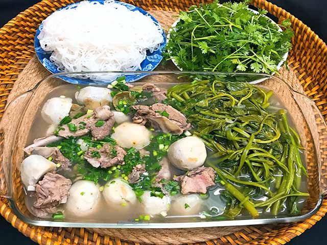 Vịt om sấu chuẩn vị miền Bắc Vịt om sấu chuẩn vị miền Bắc