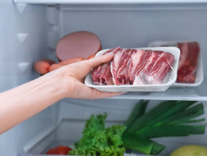 Chức năng hút chân không bảo quản thịt cá ngày Tết